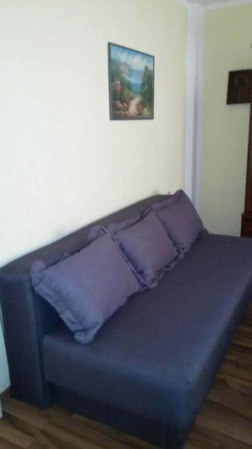 Studios Milosev Bar Luaran gambar